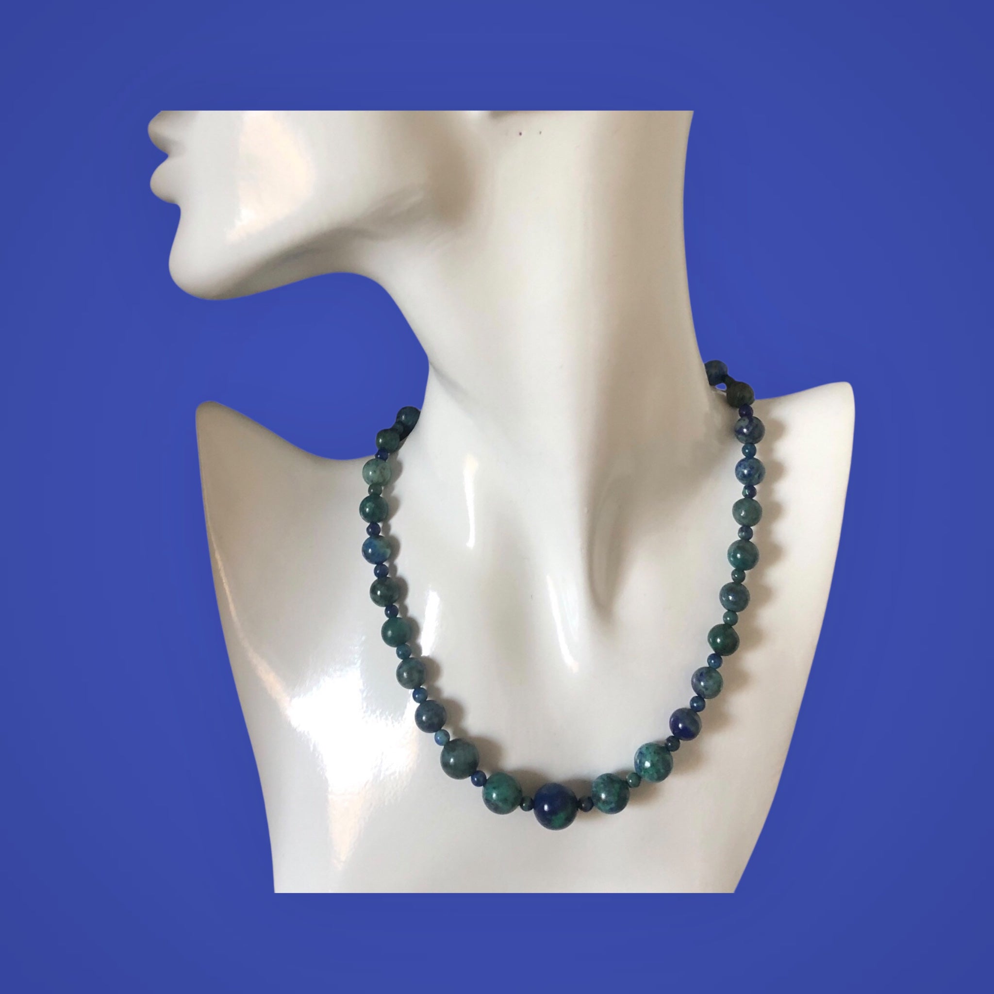 Green and Blue Lapis Lazuli Beaded Choker Necklace