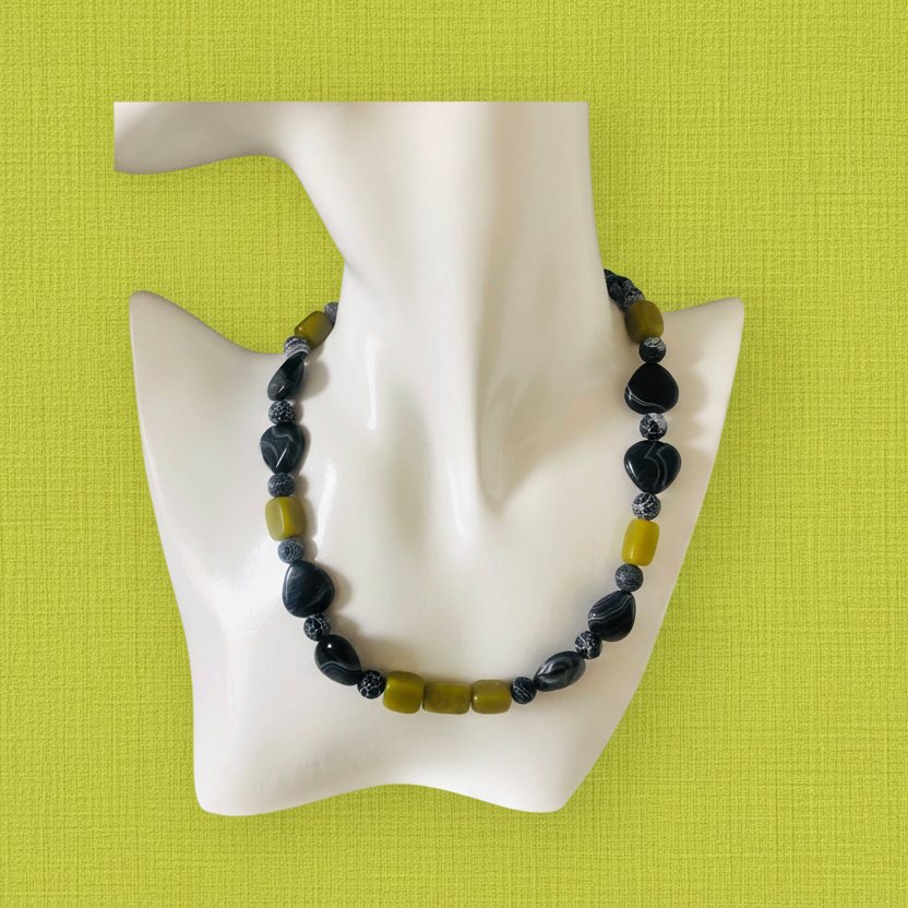 Olive Jade, Black Striped and Frost Cracked Agates Beaded Necklace