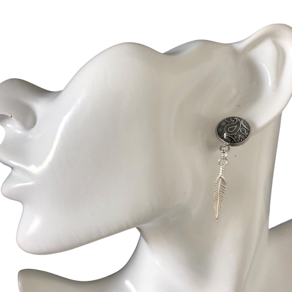 Paisley and Feathers Silver plated Stud Earrings - Gray