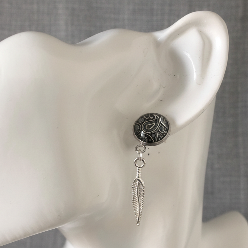 Paisley and Feathers Silver plated Stud Earrings - Gray