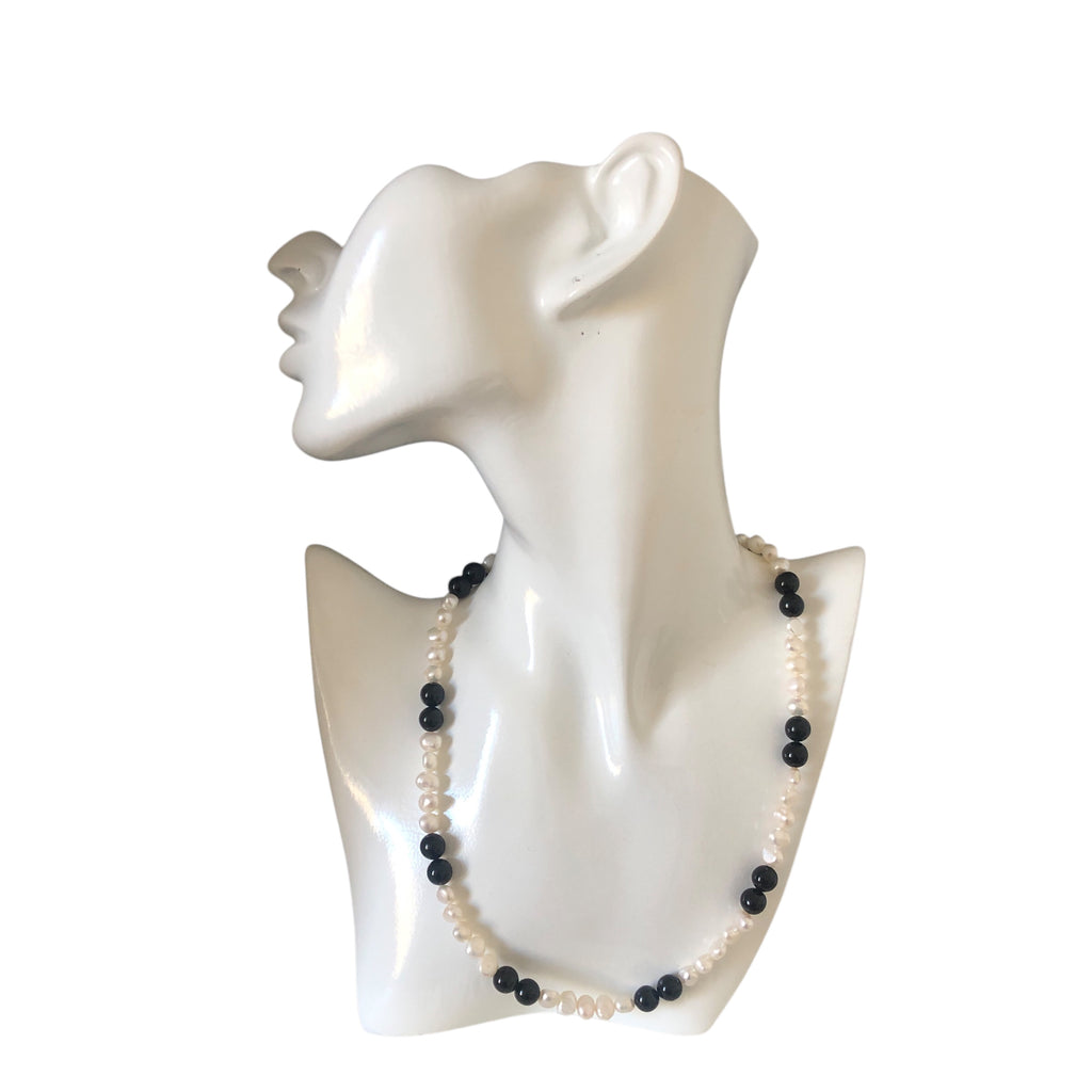 Freshwater Pearls and Onyx Beaded Necklace
