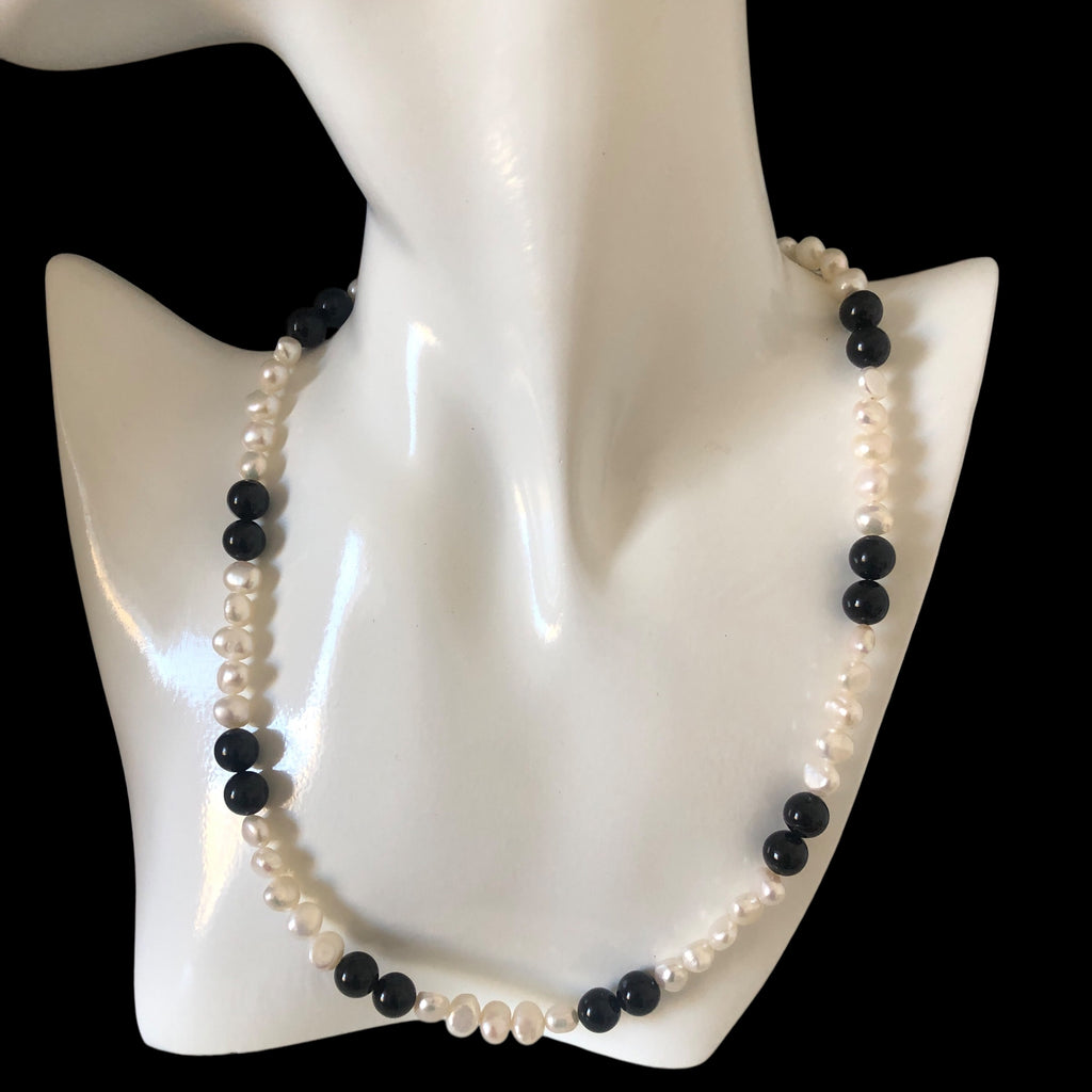 Freshwater Pearls and Onyx Beaded Necklace