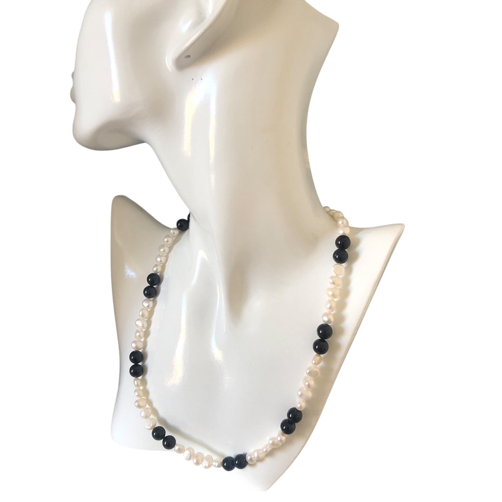 Freshwater Pearls and Onyx Beaded Necklace