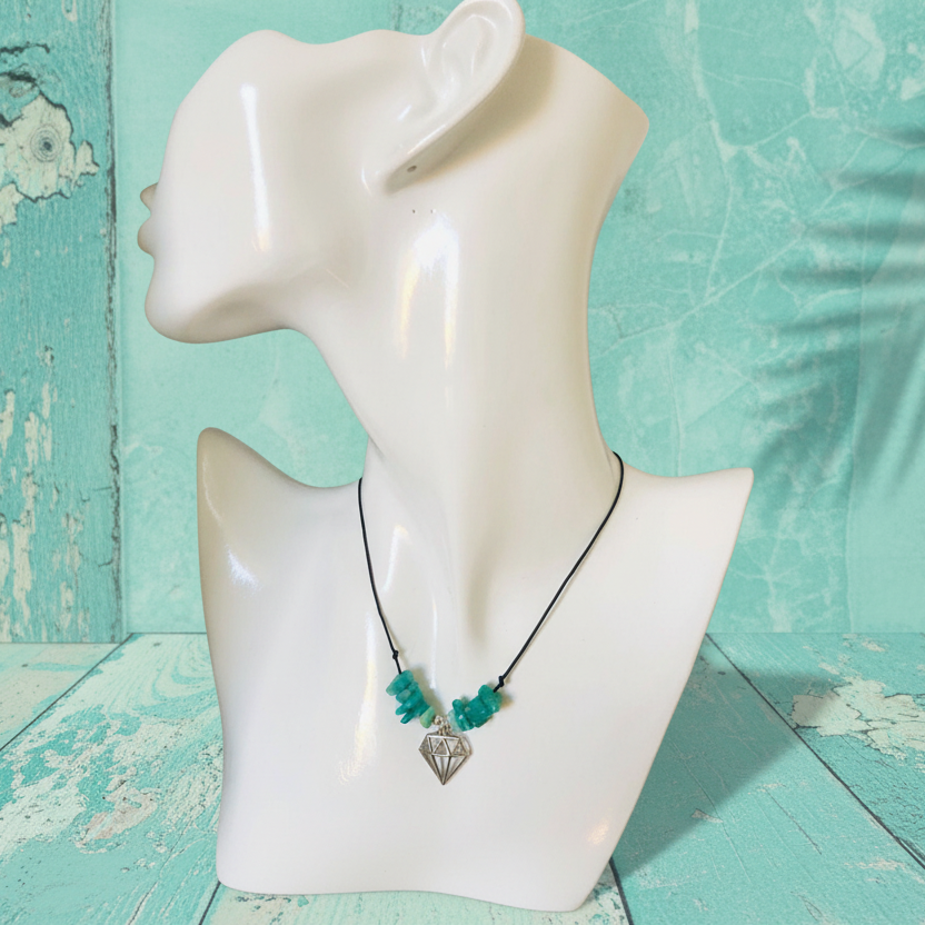 Black thread choker with green amazonite chips