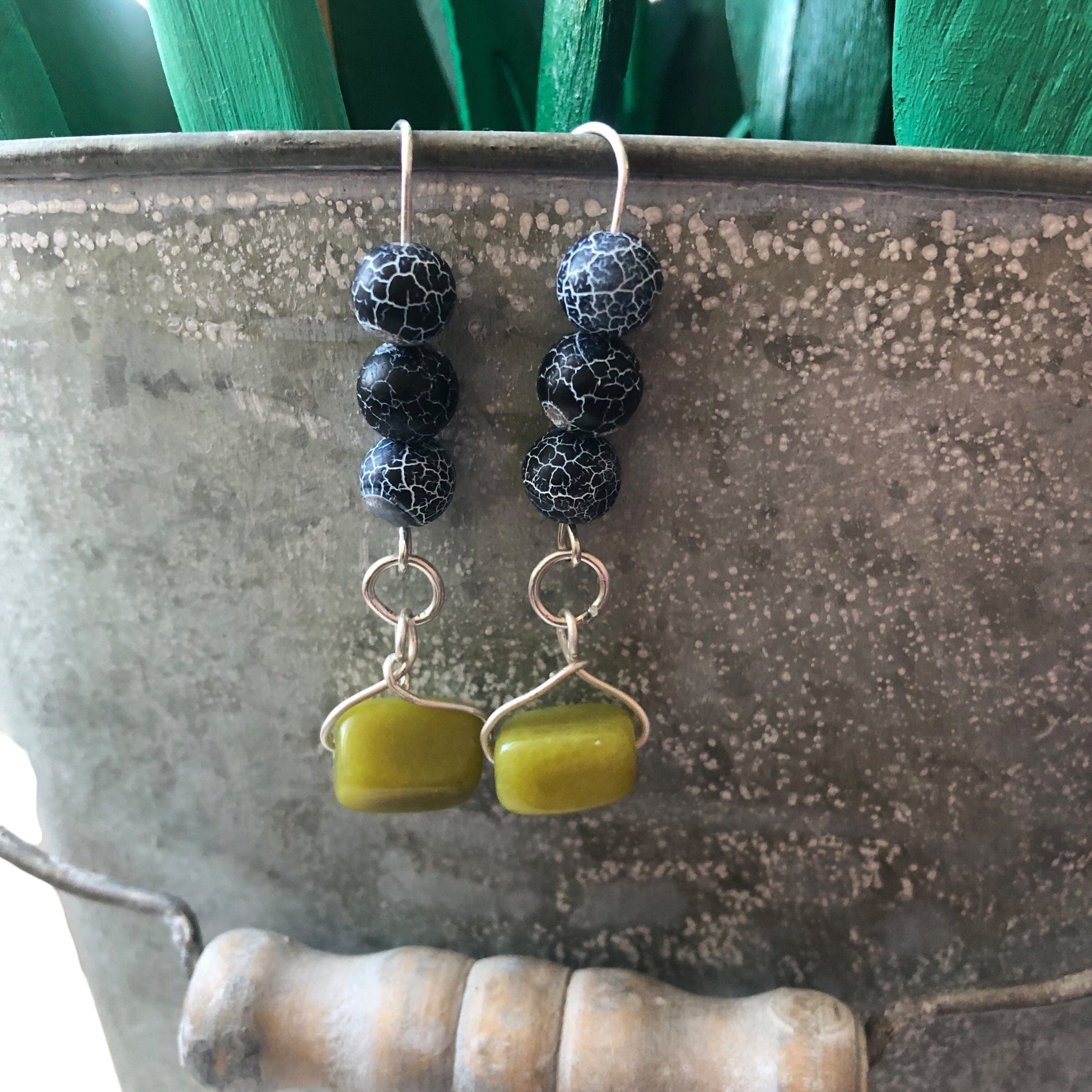 Frost Cracked Agates and Olive Jade 925 Silver Dangle Earrings Silver Chamber Jewellery Store