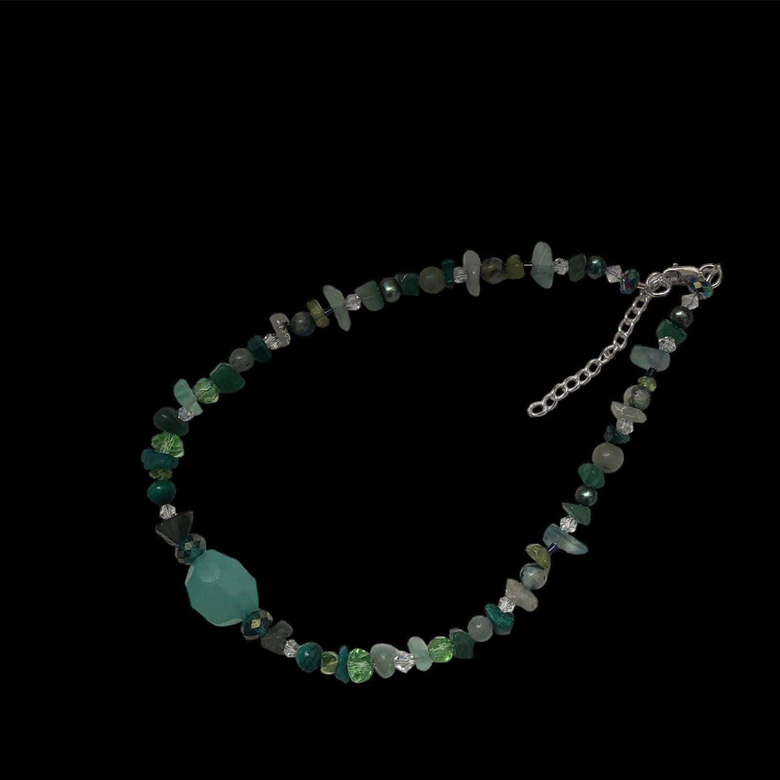 Green natural stones choker necklace Silver Chamber Jewellery Store