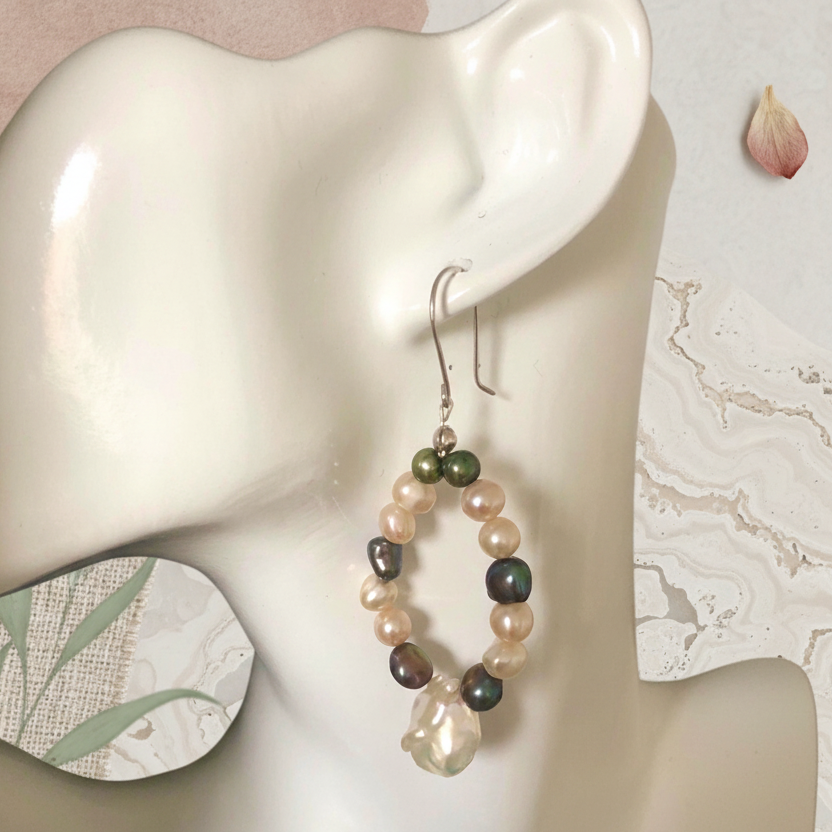 925 silver and Freshwater pearls dangle earrings