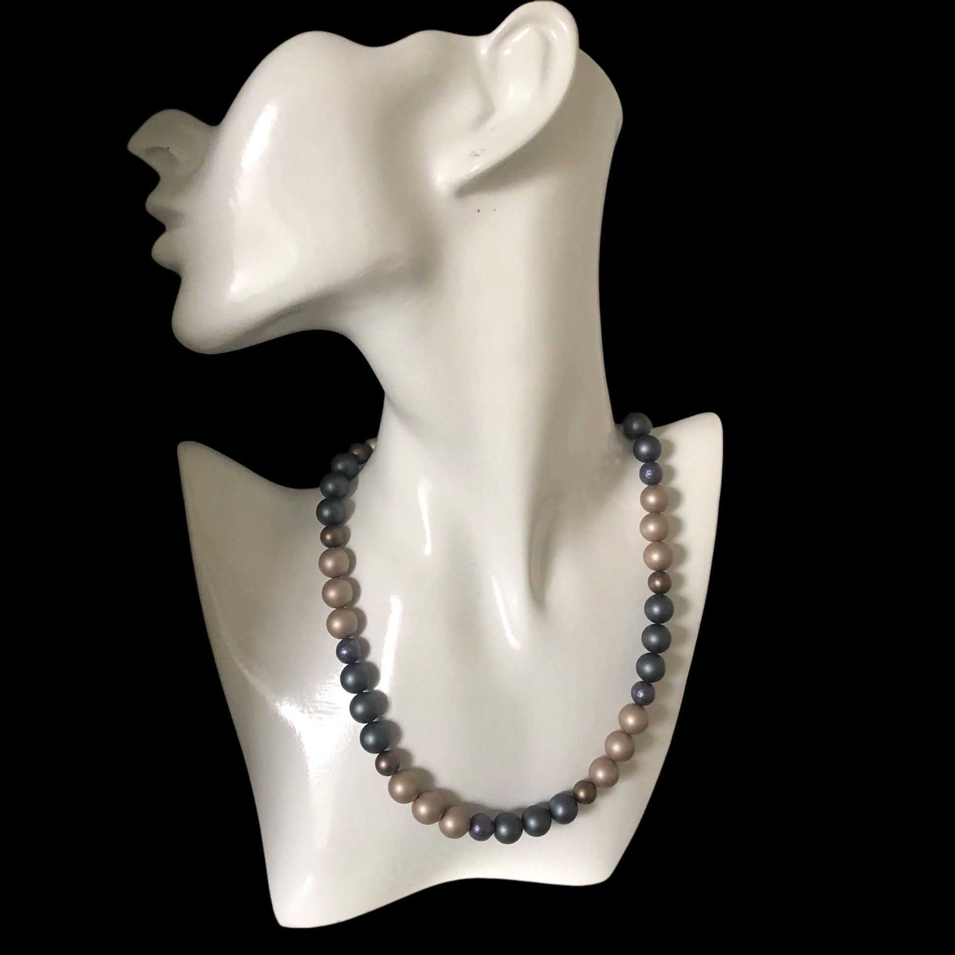 Matt Shell Pearls Beaded Necklace Silver Chamber Jewellery Store