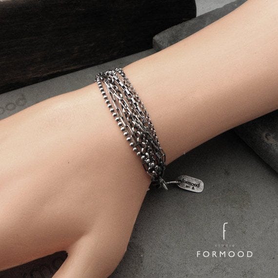Modern Oxidized Silver Multi-strand Chain Bracelet – Silver