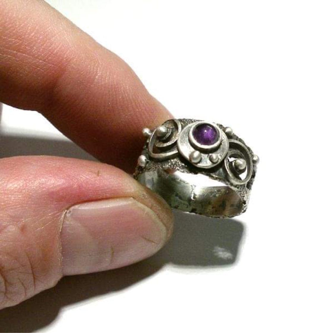 Silver Band Ring With Amethyst BLITZ